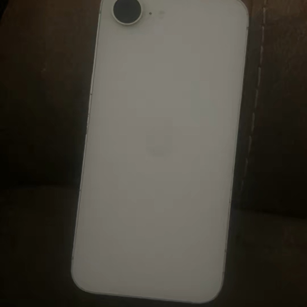 Apple iPhone16e Smartphone in Classic White